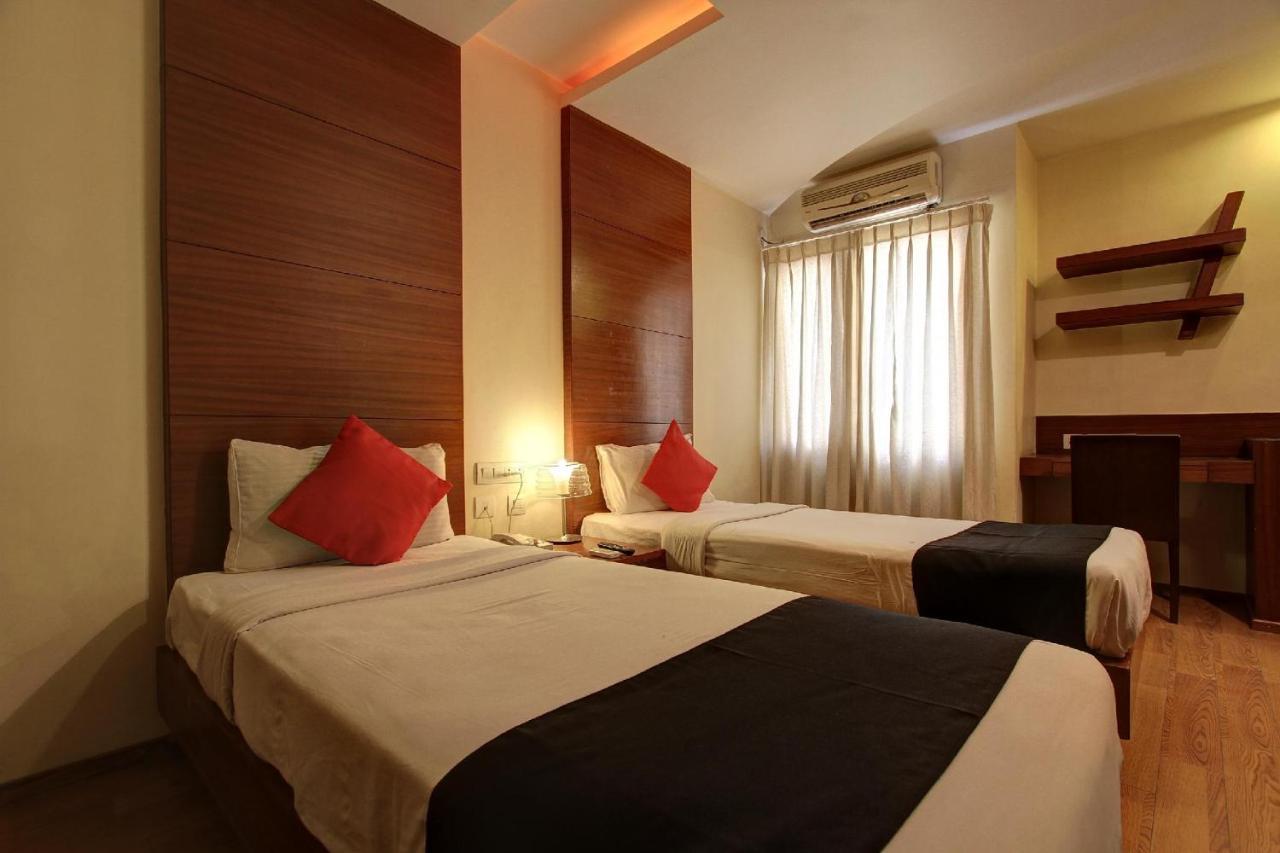 Amaran Hotels Madurai Eksteriør bilde